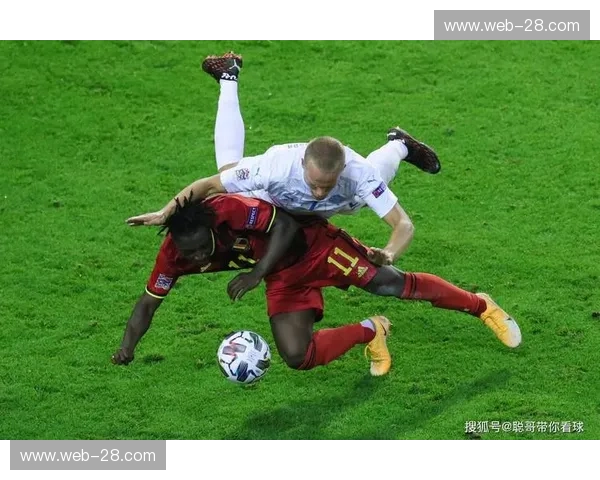 富勒姆低位防守策略成功但暴露出反击人手短缺